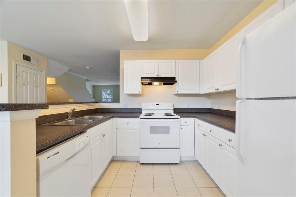 For Sale: $429,999 (3 beds, 2 baths, 1640 Square Feet)