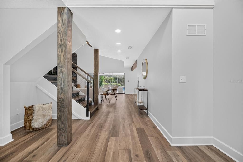 For Sale: $800,000 (4 beds, 2 baths, 3076 Square Feet)