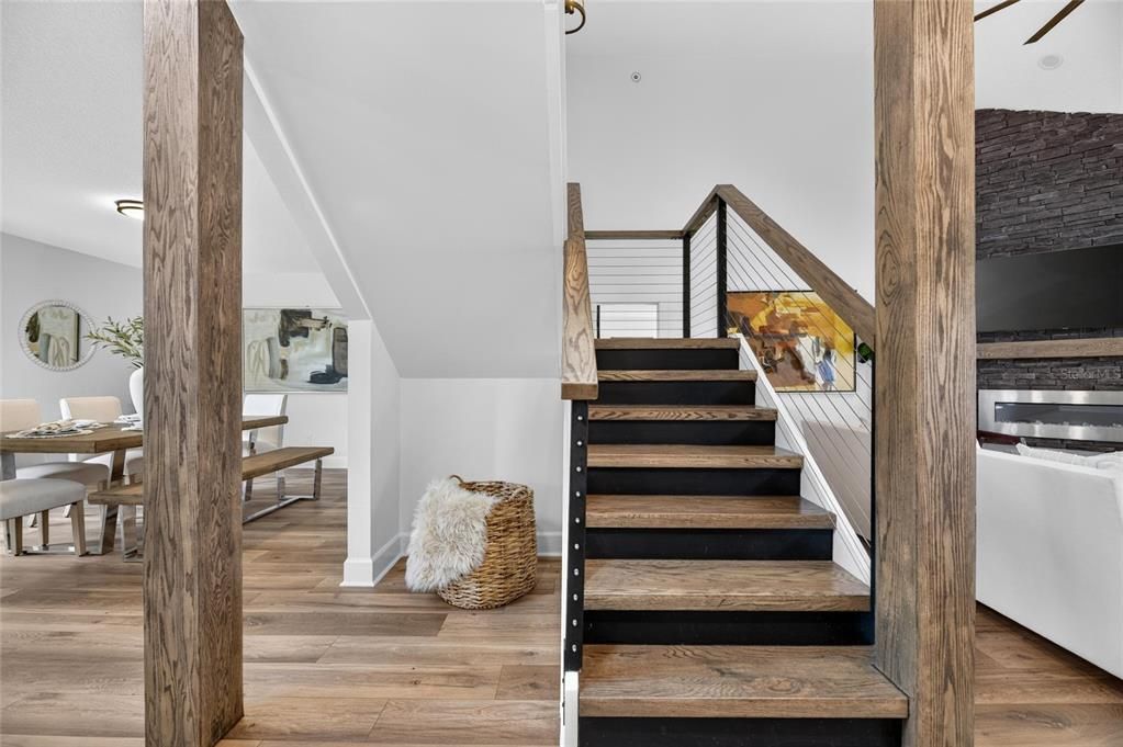 For Sale: $800,000 (4 beds, 2 baths, 3076 Square Feet)