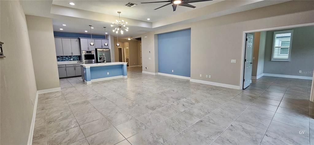 For Rent: $2,497 (2 beds, 2 baths, 1824 Square Feet)