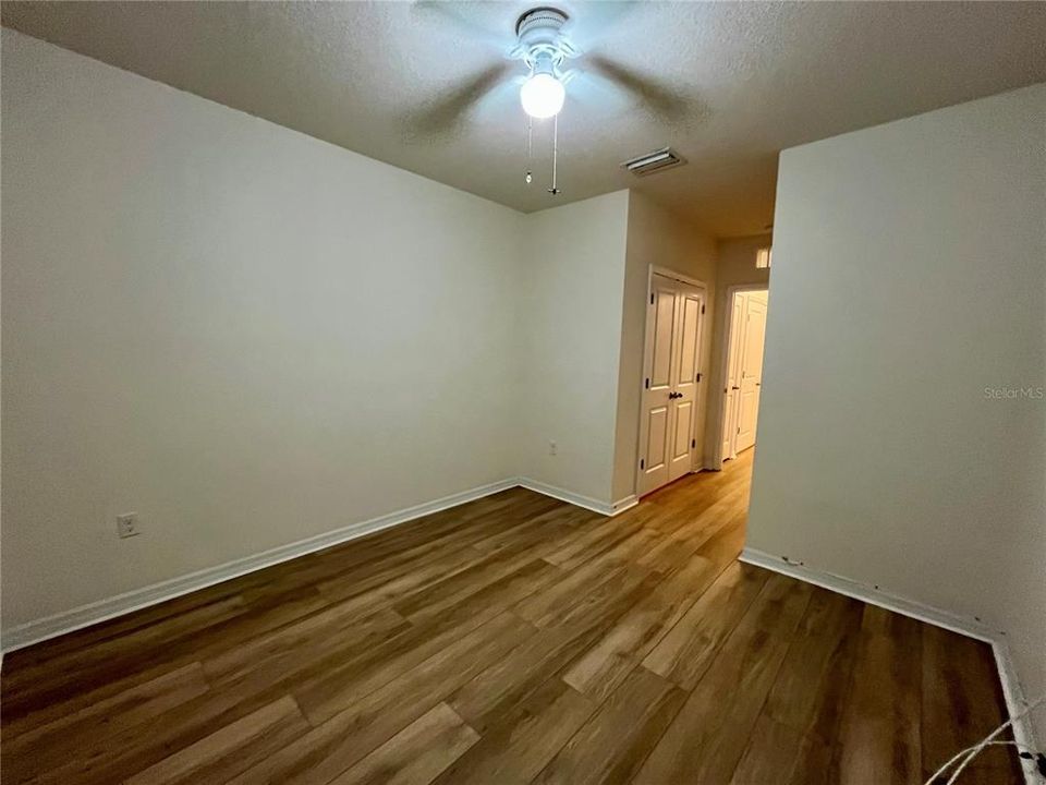For Rent: $2,200 (3 beds, 2 baths, 1707 Square Feet)
