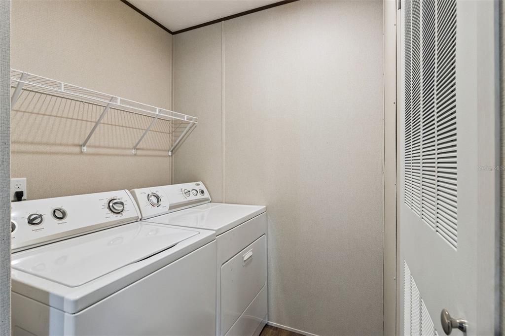 For Rent: $1,650 (3 beds, 2 baths, 1000 Square Feet)