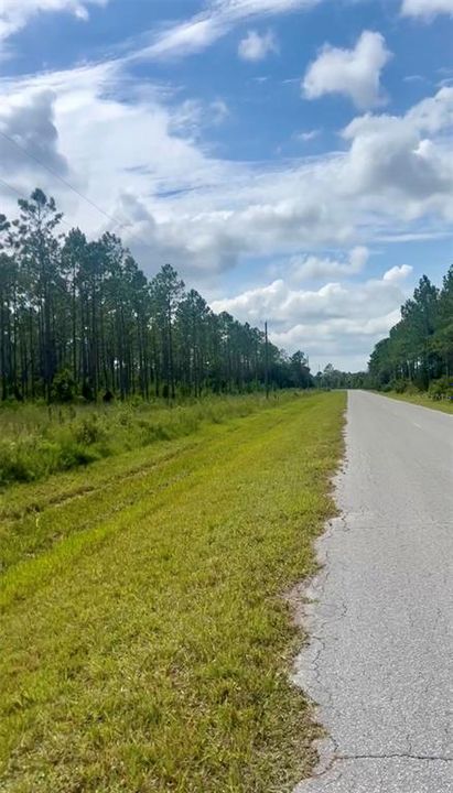 待售: $349,500 (23.78 acres)