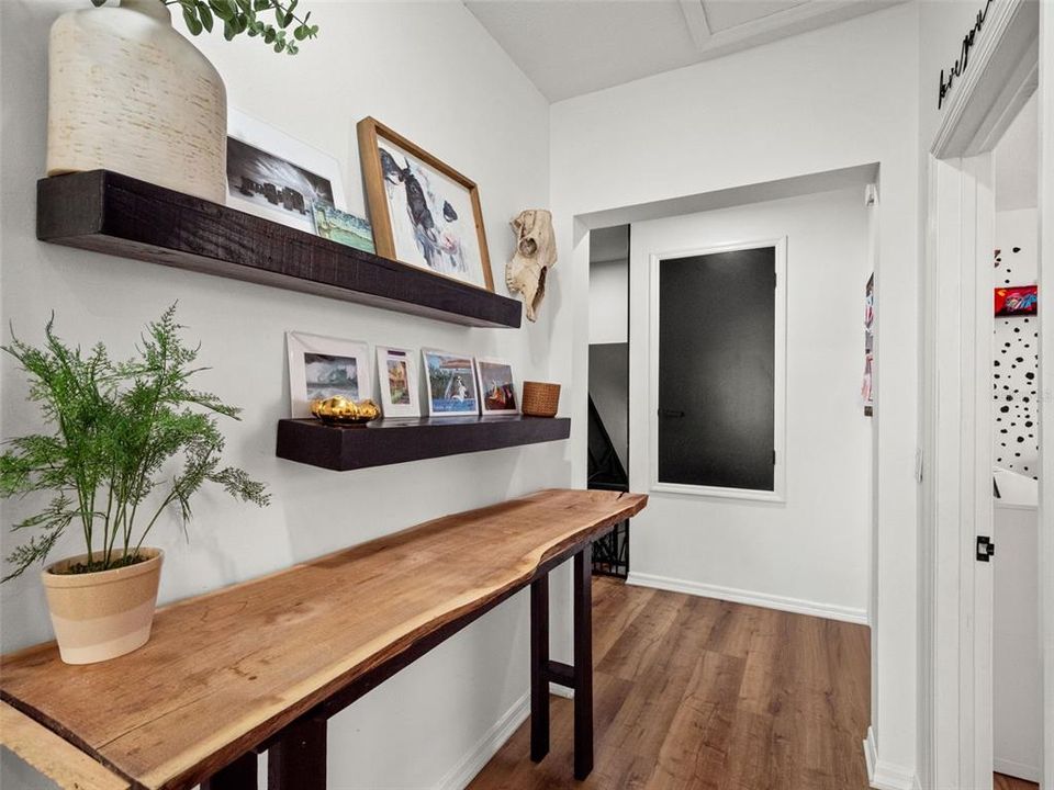 En Venta: $815,000 (5 camas, 3 baños, 3002 Pies cuadrados)