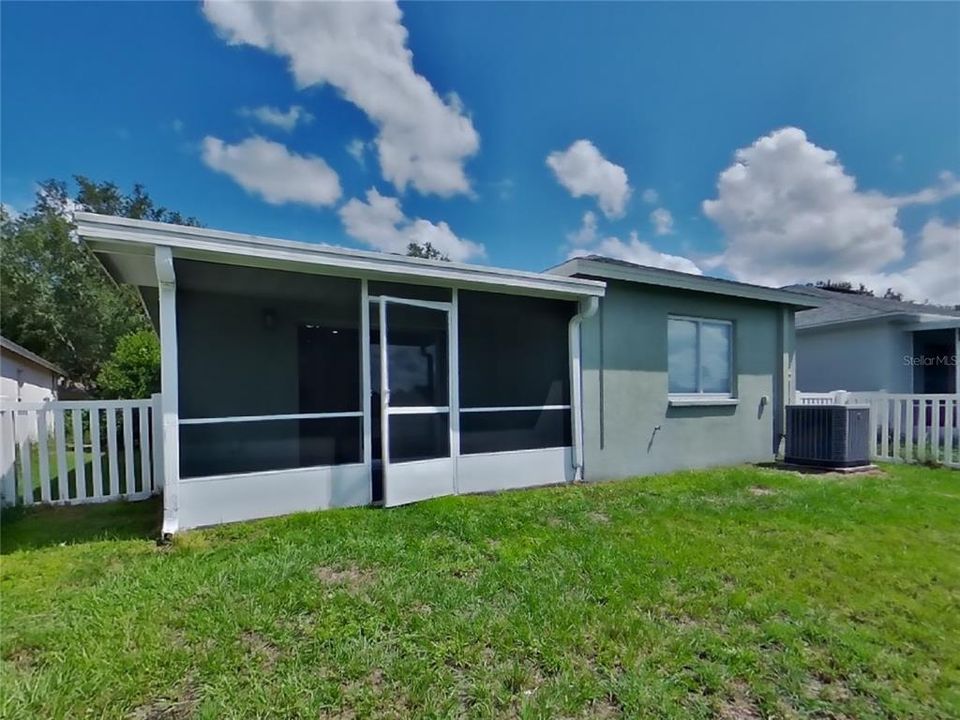 For Rent: $2,129 (3 beds, 2 baths, 1286 Square Feet)