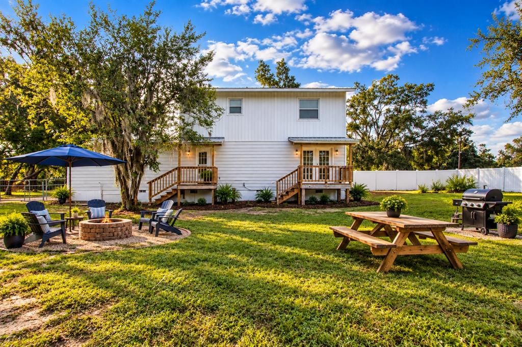 En Venta: $549,900 (3 camas, 2 baños, 2030 Pies cuadrados)