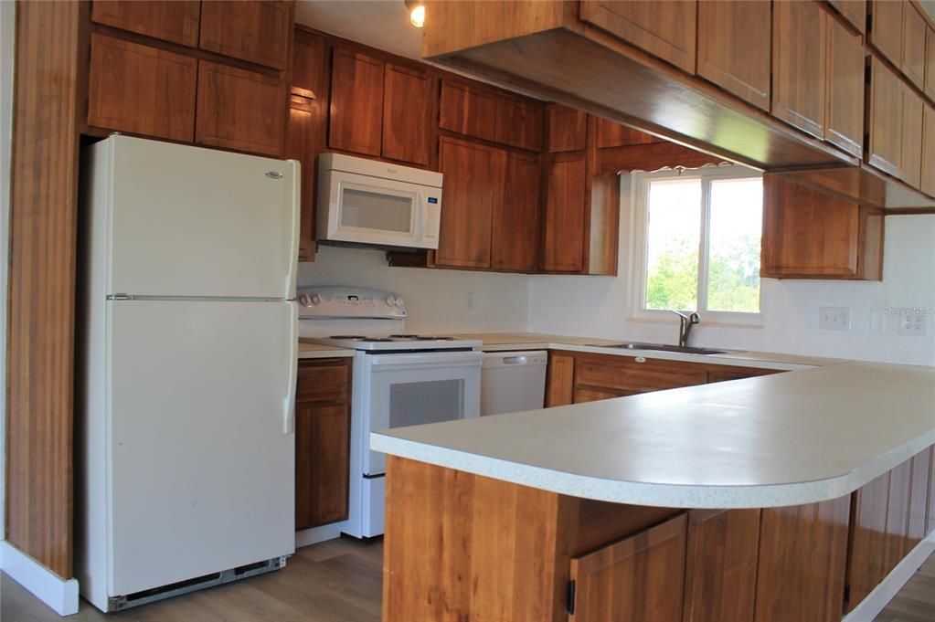 For Rent: $1,800 (3 beds, 2 baths, 1511 Square Feet)
