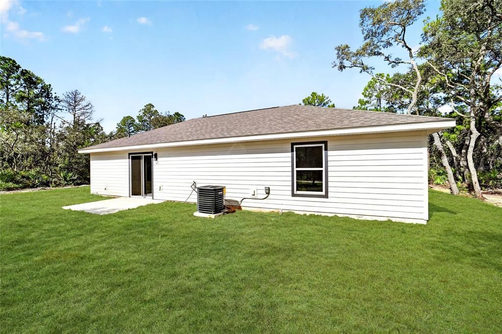 For Sale: $227,900 (3 beds, 2 baths, 1240 Square Feet)