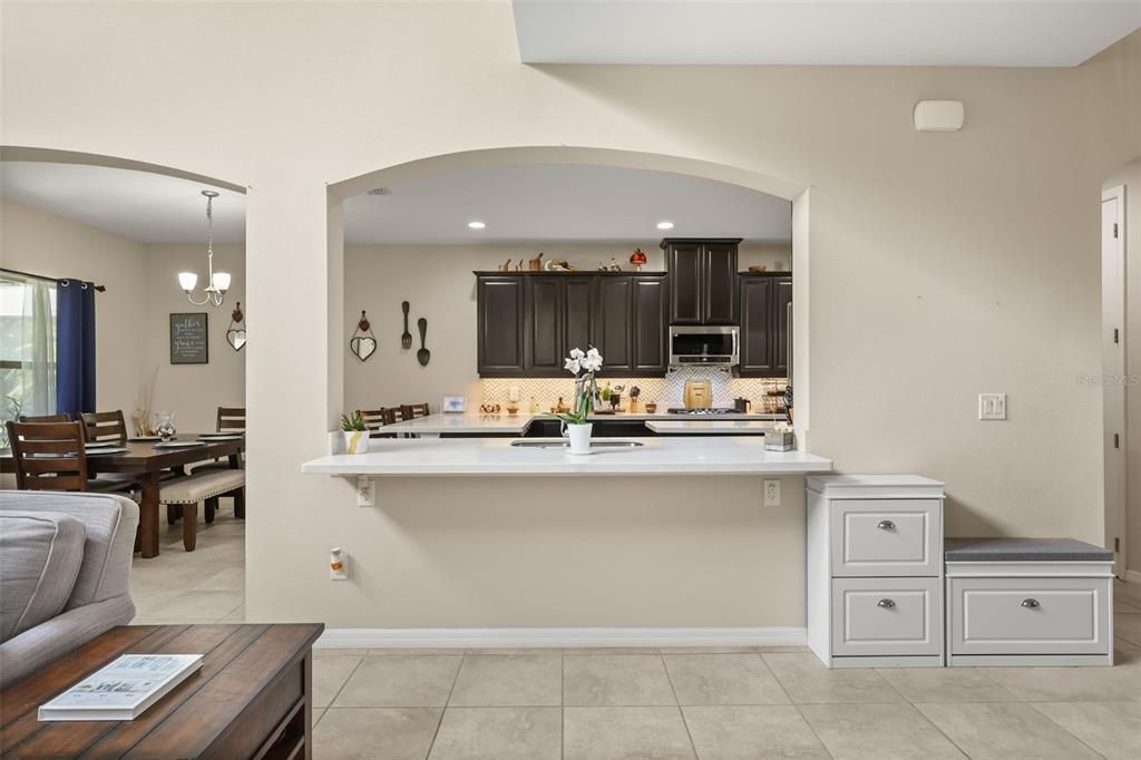 For Sale: $799,000 (4 beds, 3 baths, 3940 Square Feet)