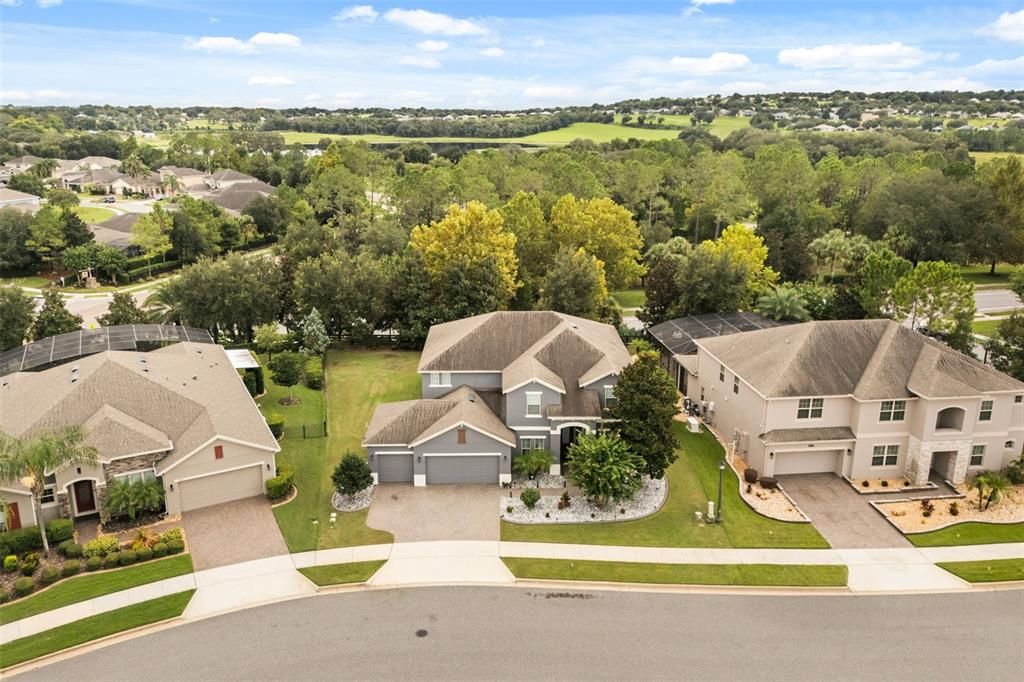 For Sale: $799,000 (4 beds, 3 baths, 3940 Square Feet)