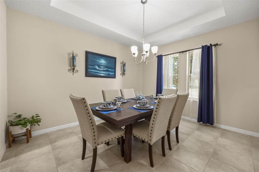 For Sale: $799,000 (4 beds, 3 baths, 3940 Square Feet)