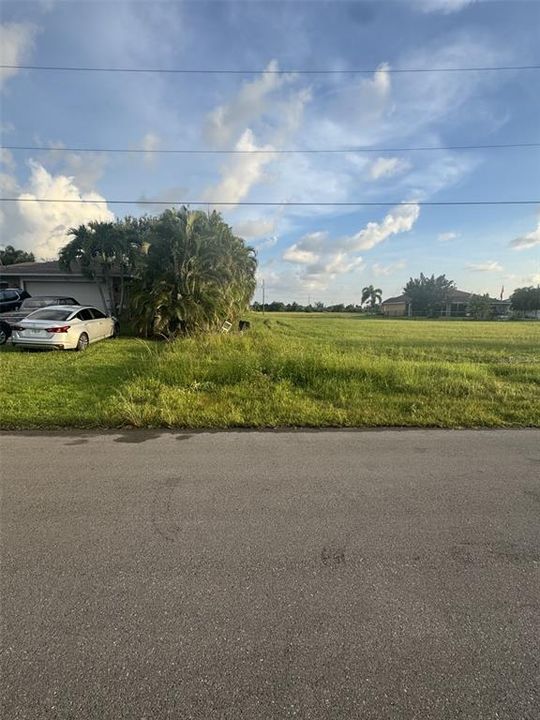 For Sale: $35,990 (0.24 acres)