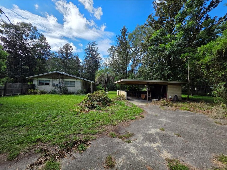 For Rent: $2,800 (3 beds, 2 baths, 2044 Square Feet)