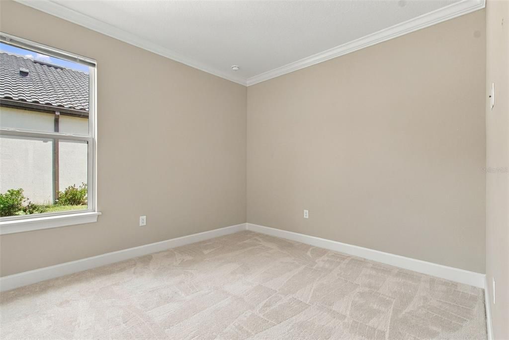 For Sale: $700,000 (3 beds, 3 baths, 2320 Square Feet)