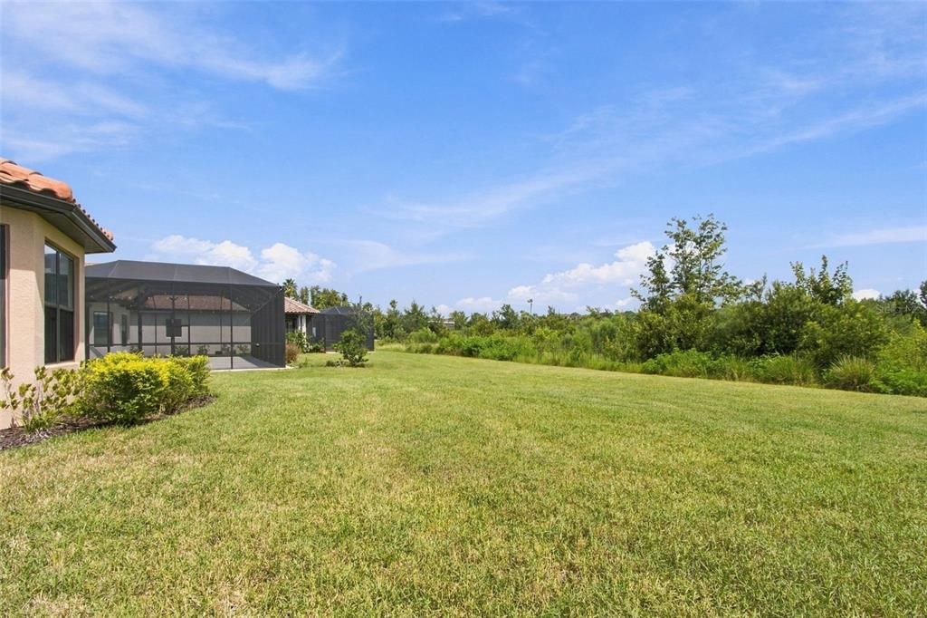 For Sale: $700,000 (3 beds, 3 baths, 2320 Square Feet)