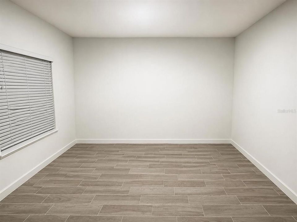 For Rent: $2,500 (4 beds, 2 baths, 2141 Square Feet)