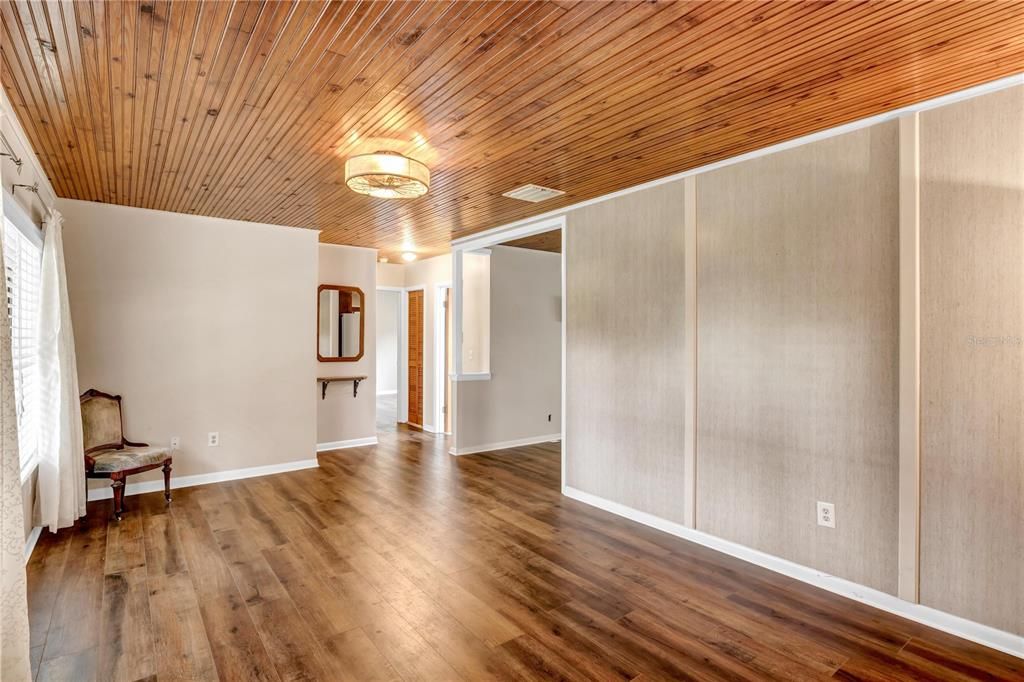 В аренду: $2,395 (3 спален, 2 ванн, 1500 Квадратных фут)