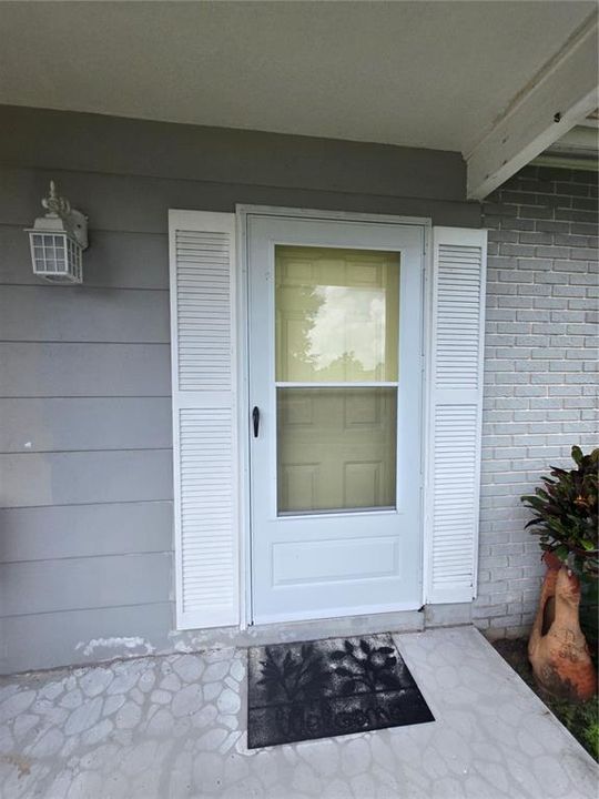 For Sale: $219,900 (2 beds, 1 baths, 872 Square Feet)