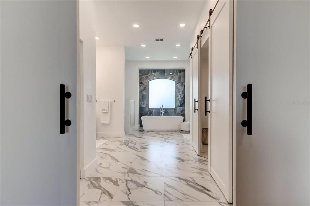 В аренду: $15,000 (4 спален, 3 ванн, 2995 Квадратных фут)