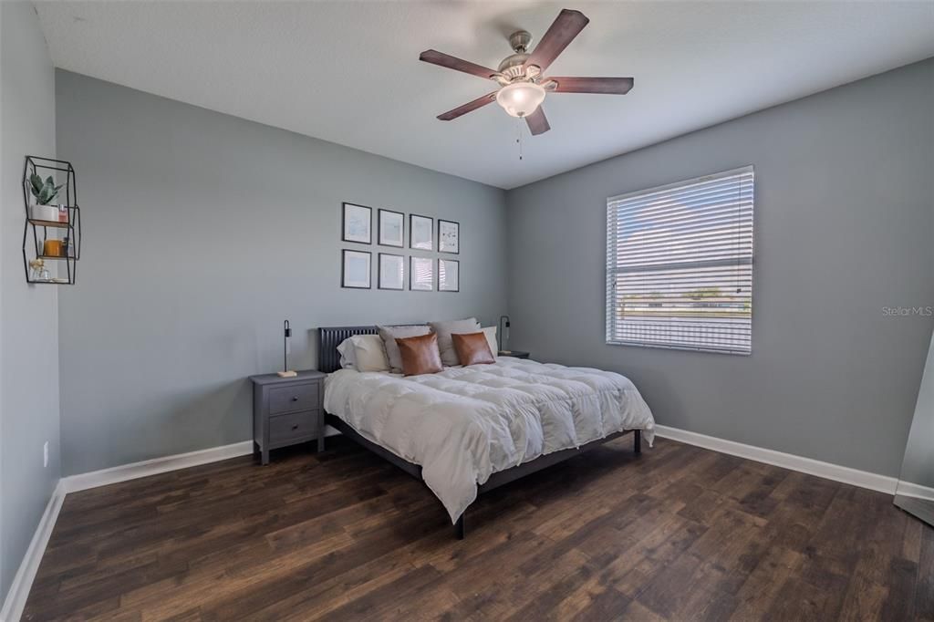For Sale: $380,000 (4 beds, 2 baths, 1840 Square Feet)