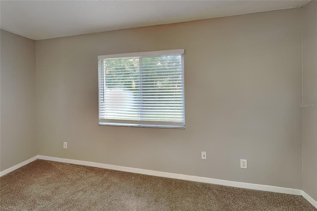 For Rent: $2,049 (3 beds, 2 baths, 1270 Square Feet)