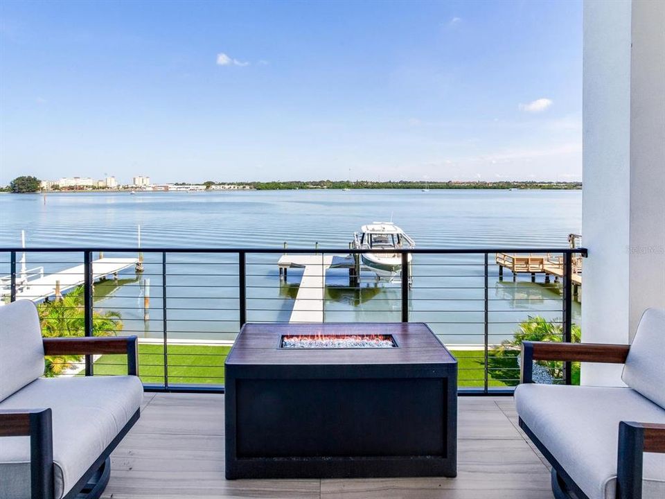 En Venta: $4,750,000 (5 camas, 5 baños, 4711 Pies cuadrados)