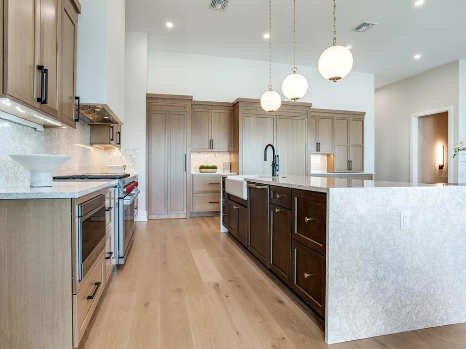 En Venta: $4,750,000 (5 camas, 5 baños, 4711 Pies cuadrados)