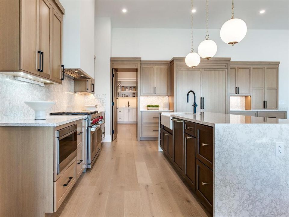 En Venta: $4,750,000 (5 camas, 5 baños, 4711 Pies cuadrados)