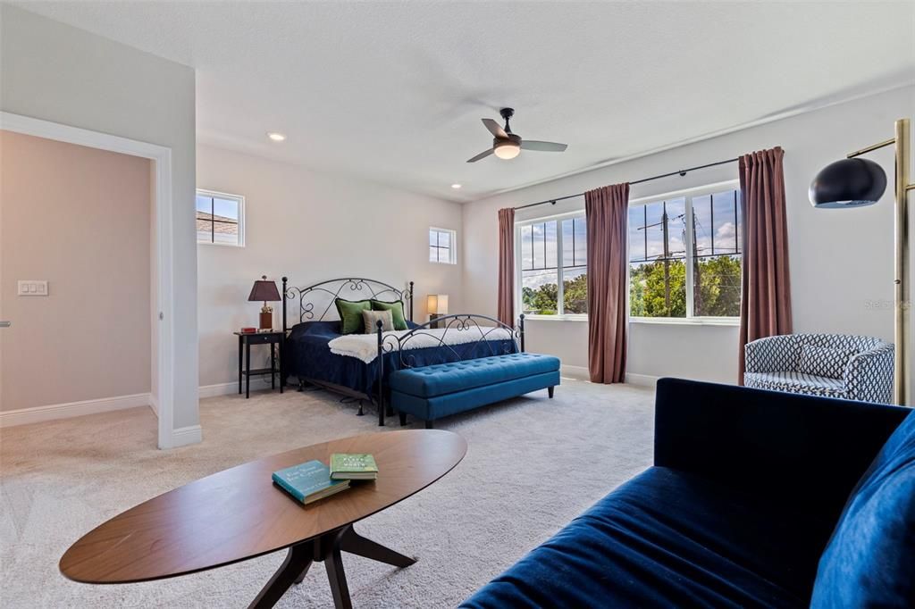 For Sale: $1,025,000 (4 beds, 3 baths, 2713 Square Feet)