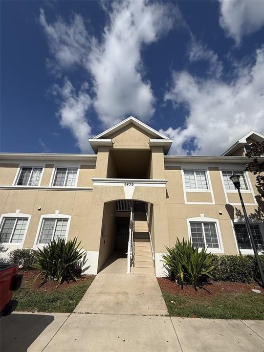 For Rent: $1,850 (3 beds, 2 baths, 1124 Square Feet)