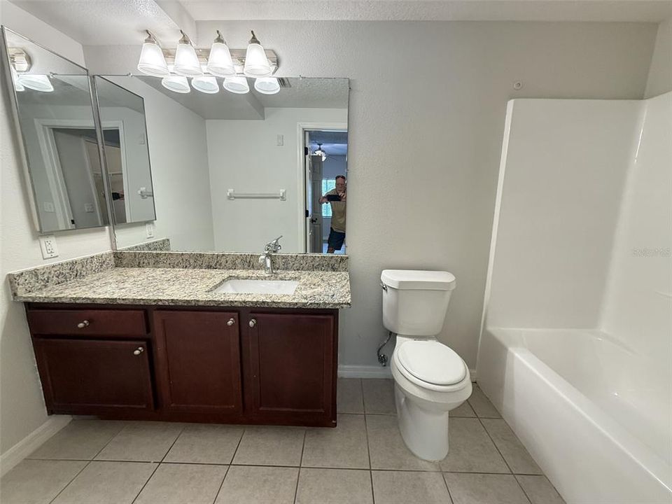 For Rent: $1,850 (3 beds, 2 baths, 1124 Square Feet)