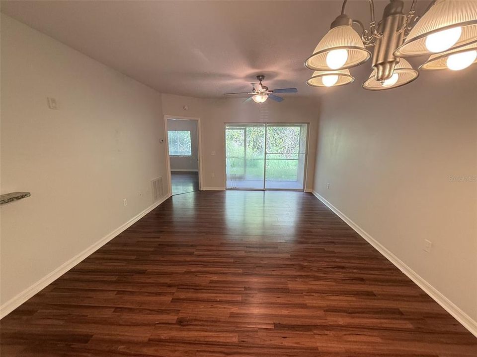 For Rent: $1,850 (3 beds, 2 baths, 1124 Square Feet)
