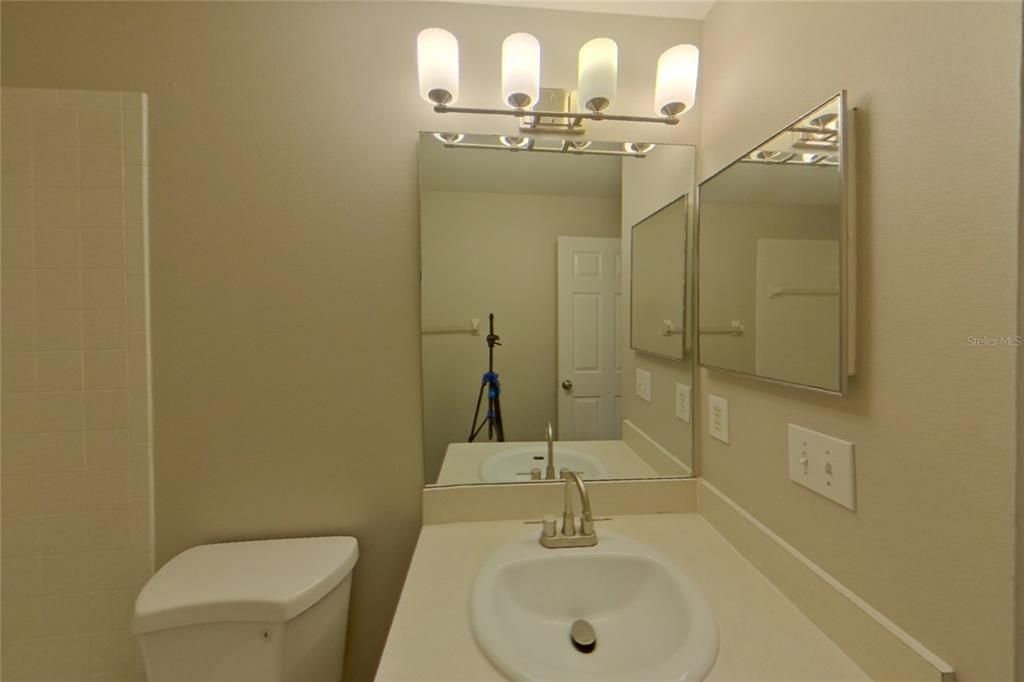 For Rent: $2,229 (3 beds, 2 baths, 1578 Square Feet)