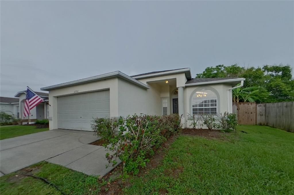 For Rent: $2,229 (3 beds, 2 baths, 1578 Square Feet)