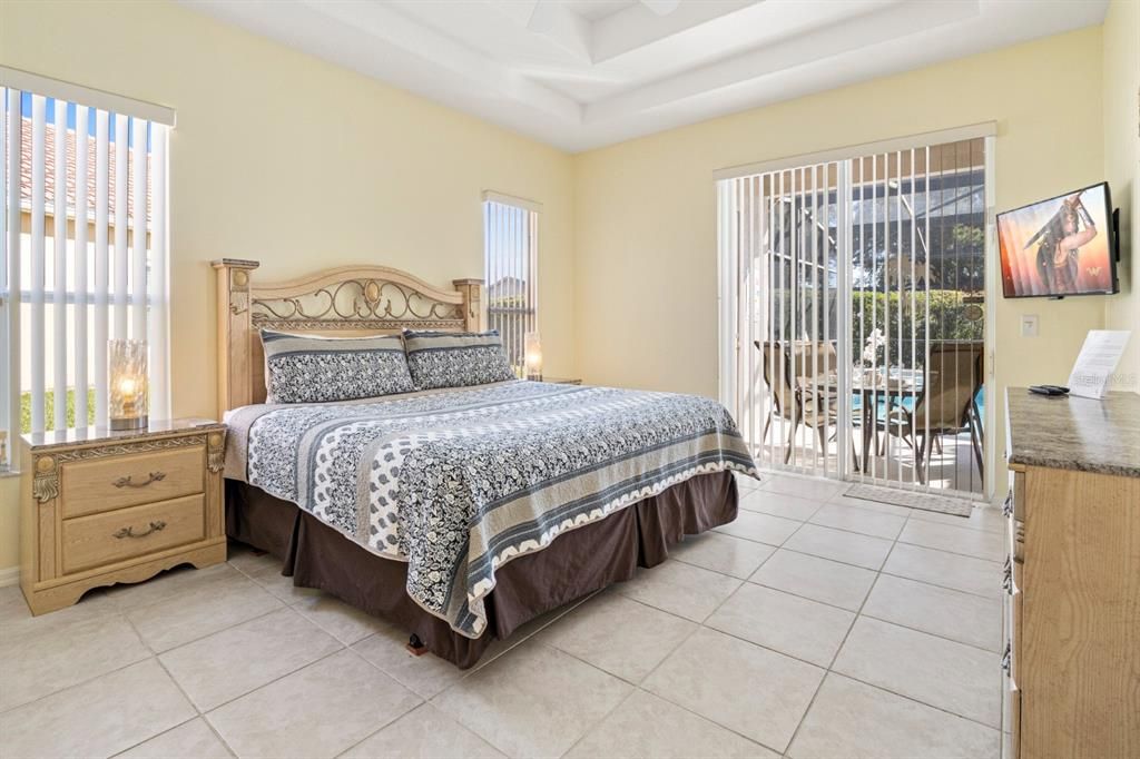 En Venta: $455,000 (5 camas, 4 baños, 2895 Pies cuadrados)