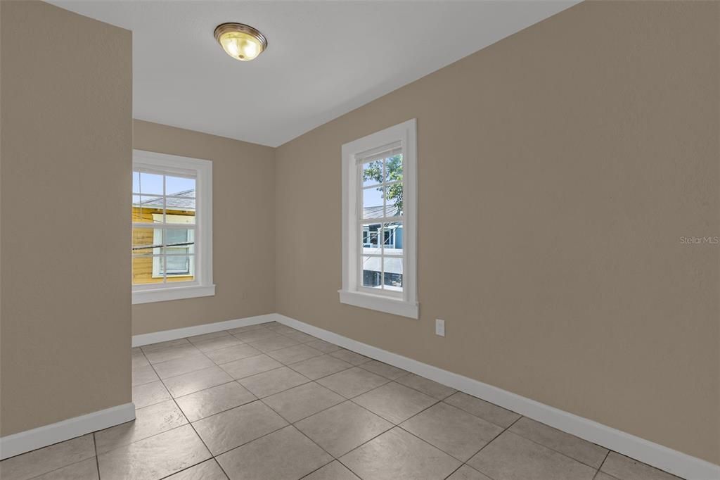 For Sale: $580,000 (3 beds, 2 baths, 1566 Square Feet)