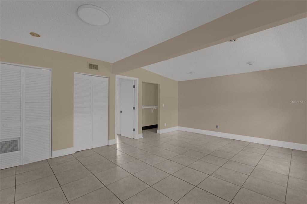 For Sale: $580,000 (3 beds, 2 baths, 1566 Square Feet)