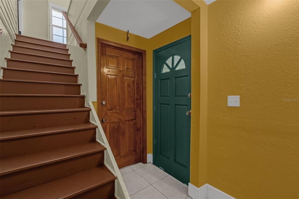 For Sale: $580,000 (3 beds, 2 baths, 1566 Square Feet)