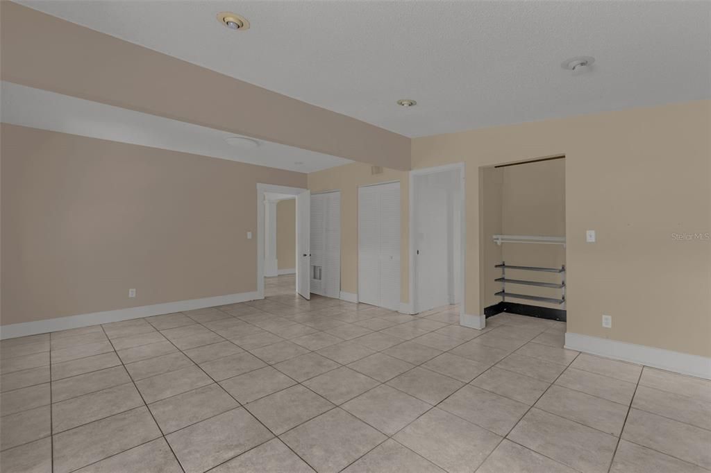 For Sale: $580,000 (3 beds, 2 baths, 1566 Square Feet)