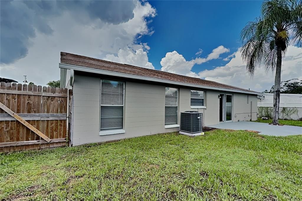 For Rent: $2,329 (4 beds, 2 baths, 1155 Square Feet)