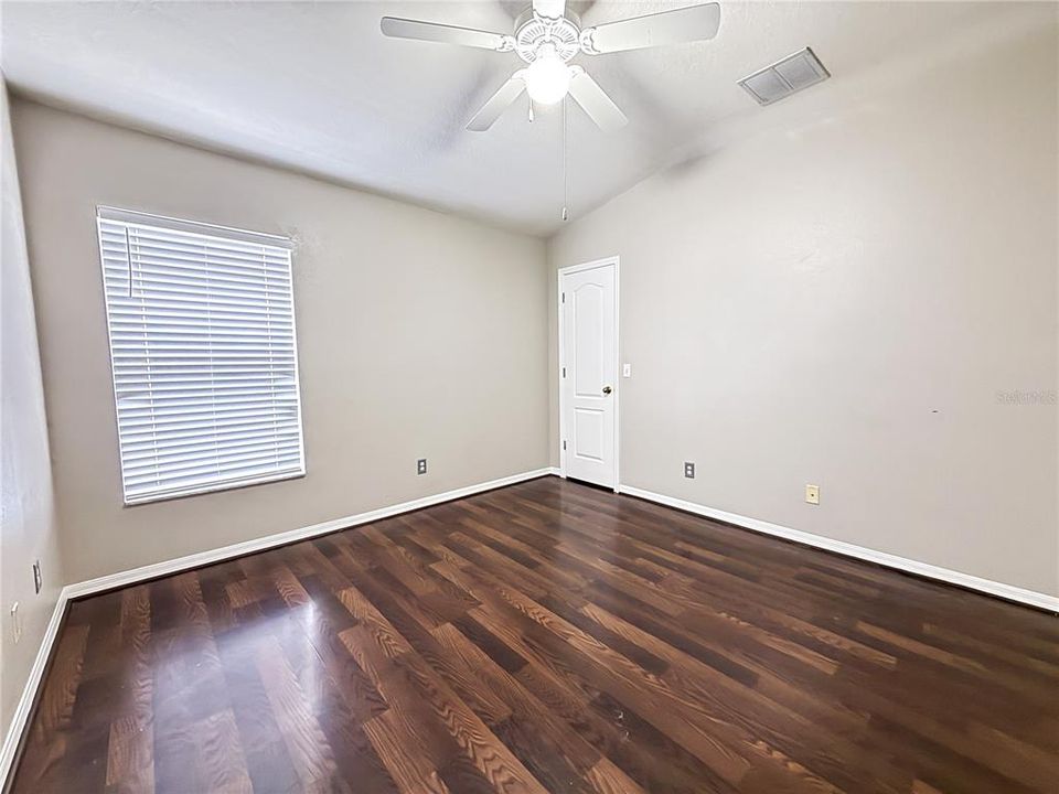 For Rent: $1,800 (2 beds, 2 baths, 1255 Square Feet)