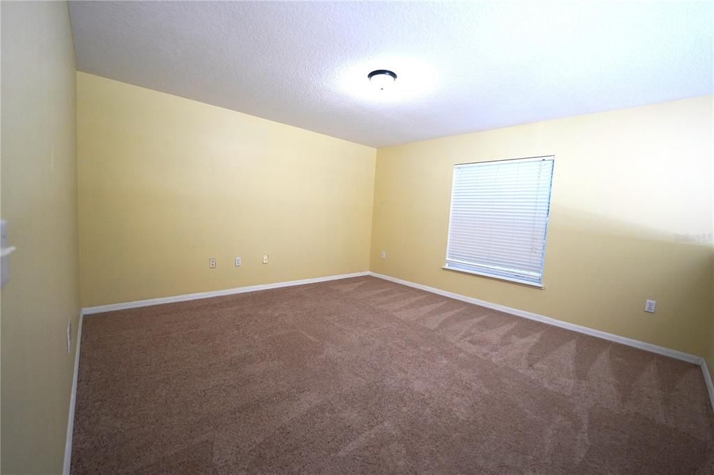 For Sale: $479,000 (4 beds, 3 baths, 2863 Square Feet)