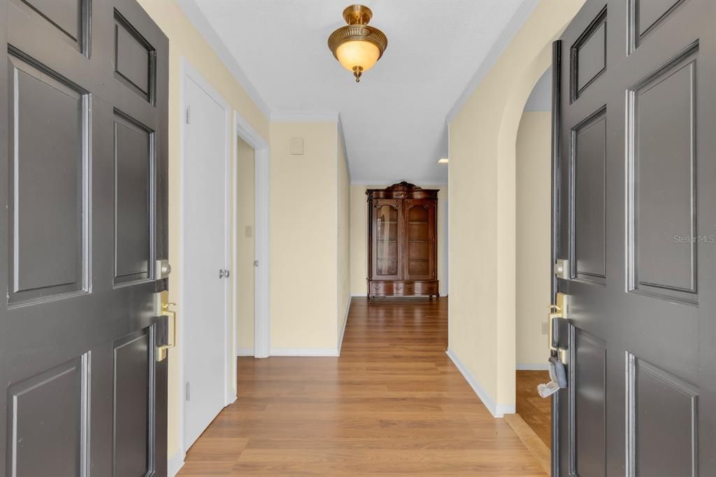 На продажу: $419,900 (3 спален, 2 ванн, 1822 Квадратных фут)