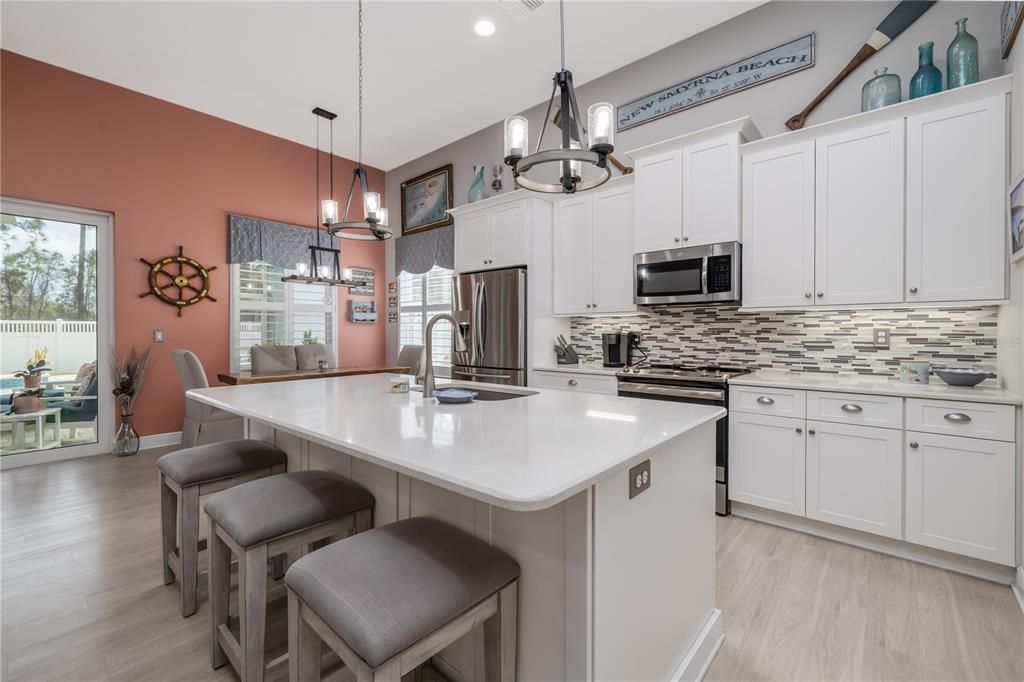 For Rent: $3,650 (3 beds, 2 baths, 1709 Square Feet)