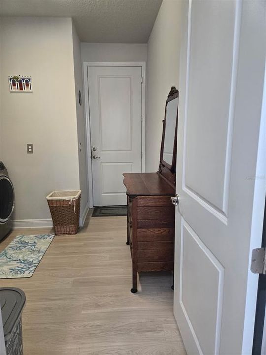 For Rent: $3,650 (3 beds, 2 baths, 1709 Square Feet)