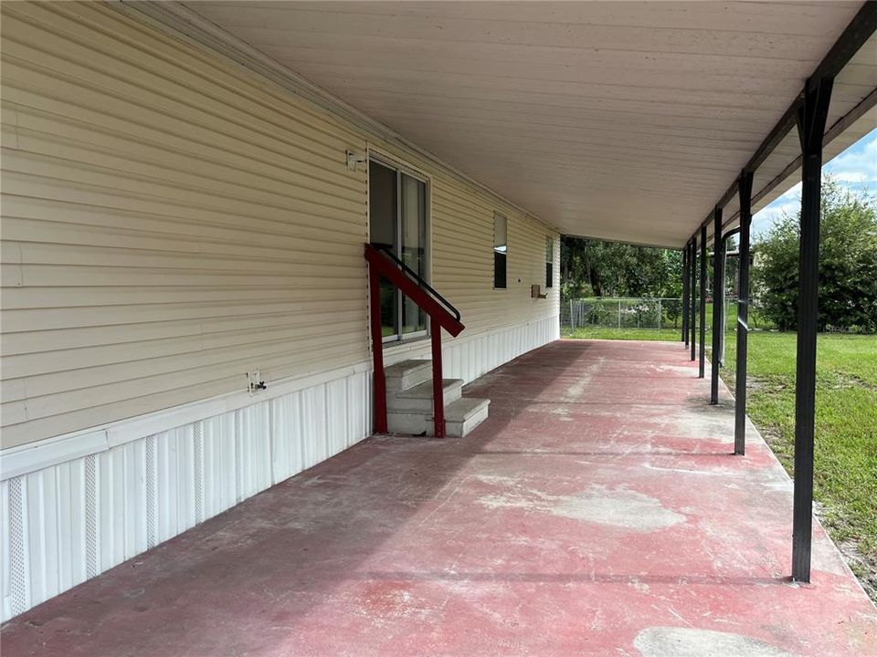 For Sale: $269,900 (3 beds, 2 baths, 1620 Square Feet)