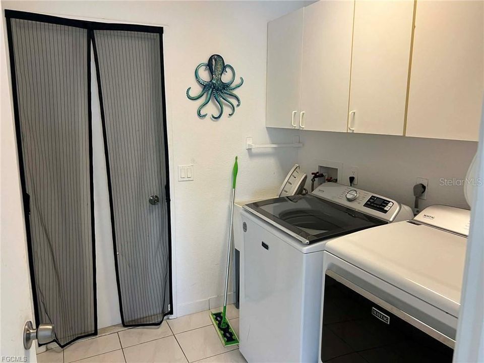 For Sale: $309,000 (3 beds, 2 baths, 1803 Square Feet)