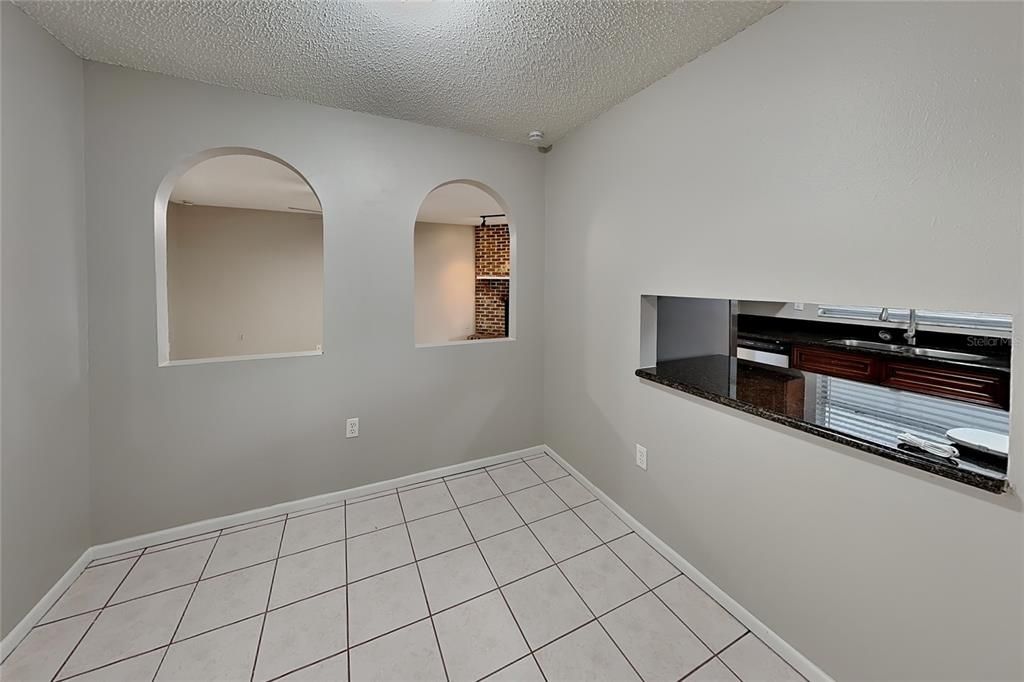 For Rent: $2,219 (3 beds, 2 baths, 1366 Square Feet)