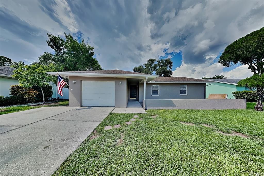 For Rent: $2,219 (3 beds, 2 baths, 1366 Square Feet)