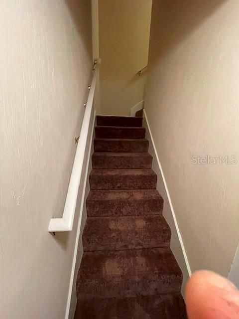 For Rent: $1,450 (3 beds, 2 baths, 1384 Square Feet)